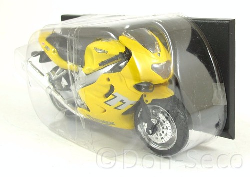 Maisto Triumph TT600 1:18 NEU - Bild 2 von 5