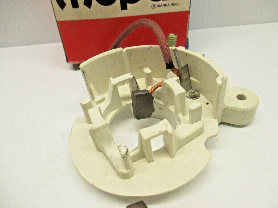 Soporte de cepillo de arranque Plymouth Chrysler Dodge Coronet 1962-1969 2932812 nuevo de stock Foto 3 de 4