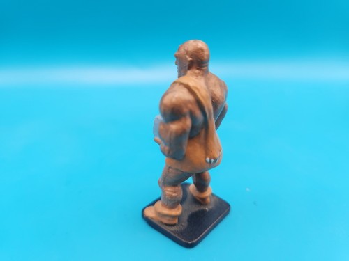 Dragon Strike 1993 Man Holding Block Vintage Board TSR Replacement Piece Figure - Picture 3 of 6