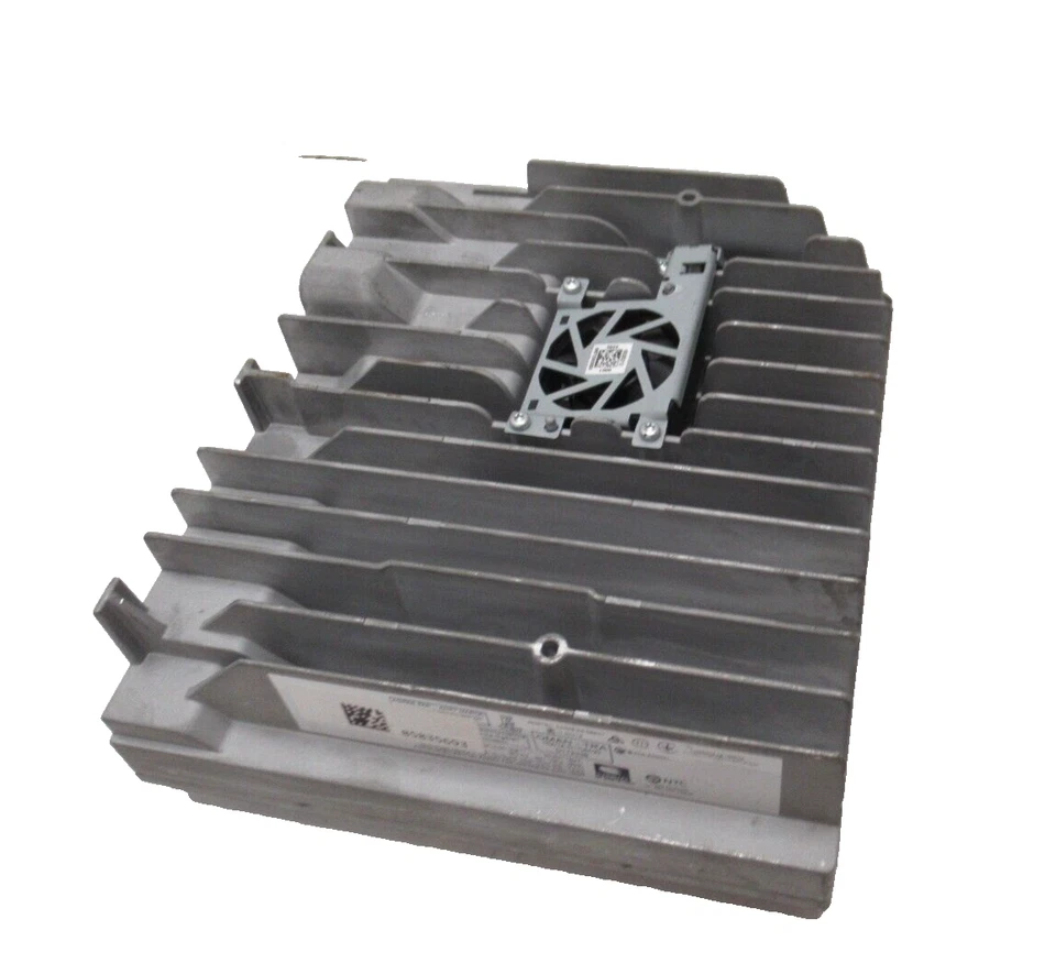 Unidad de cabina de vehículo (VCU) 2025 GMC Yukon módulo de control de infoentretenimiento y radio Foto 4 de 4