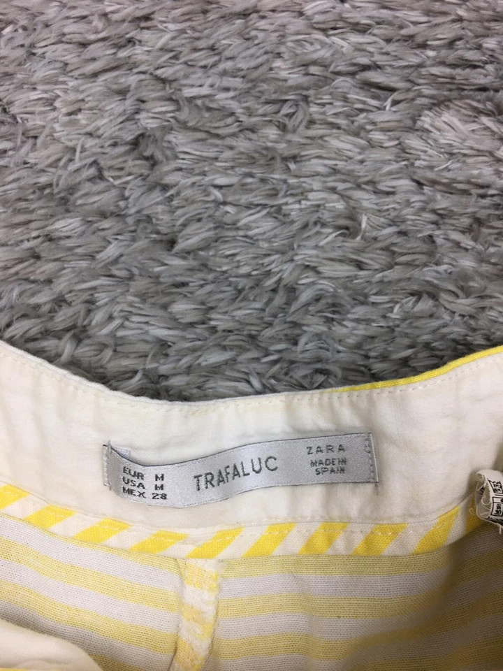 Pantalones Cortos Trafaluc Zara Mujer Talla Mediana Amarillo Blanco Rayas Chino Foto 4 de 4