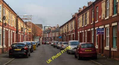 Foto 12x8 Moss Side Fallowfield\/SJ8593 Chilworth Street in Moss Side. c2015