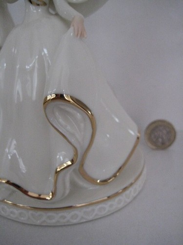 LENOX DISNEY WEDDING CAKE TOPPER CINDERELLA & PRINCE CHARMING ORNAMENT MNIB - Picture 8 of 24