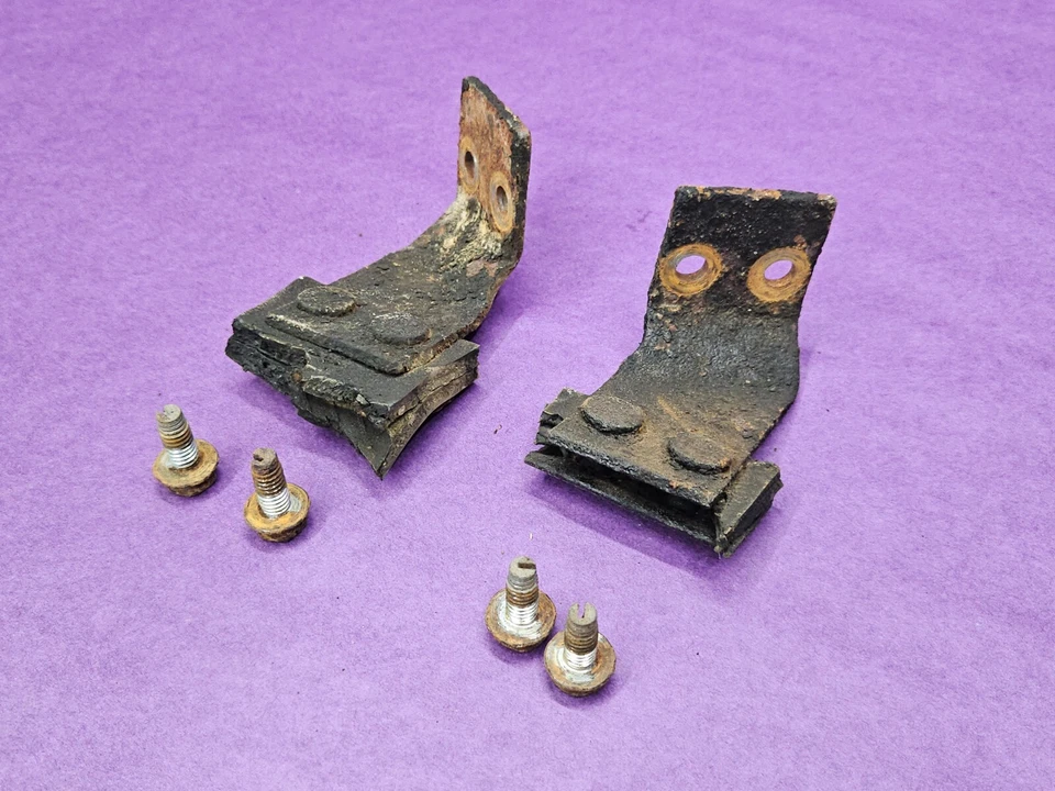 1973 AMC Javelin AMX Exhaust Hangers for Over Rear Axle - Image 3 of 4