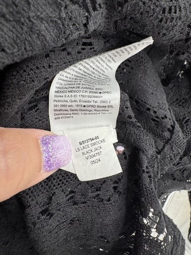 Old Navy Women's Black Long Sleeve Smocked Split-Neck Lace Top Size Medium NEW - Picture 6 of 7
