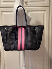 Parker & Hyde Neoprene Camo Hunter Bee Tote Shoulder Bag Purse