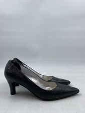 Chanel Black Leather Pump W 6