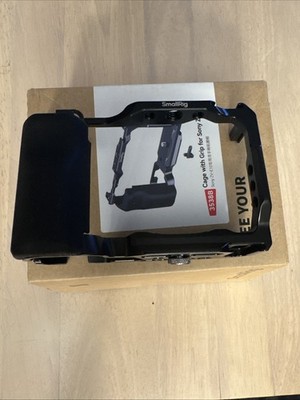 SmallRig Camera Cage with Grip In Box