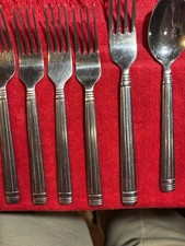 hampton silversmiths stainless flatware Lot O...