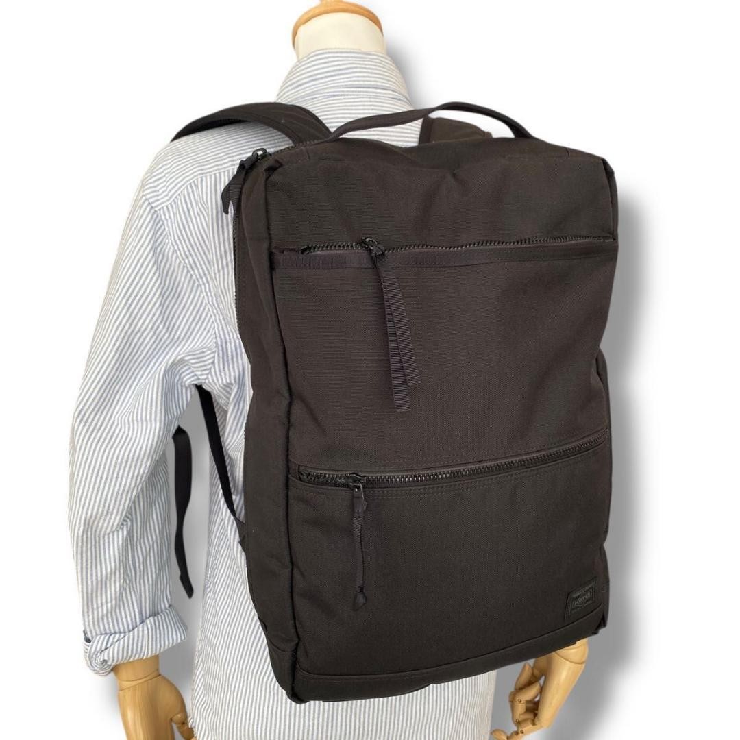 Kiwami Porter Interactive Daypack Backpack Laptop… - image 1