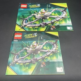 Lego 7065, Alien Conquest Mothership, 100% Complete w/ Figures and Manual