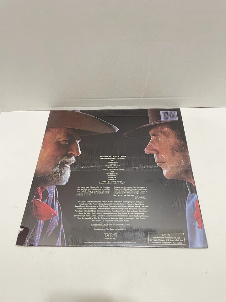 ROGER WHITTAKER, "CHANGES" LP, 33 RPM,12 VINYL 1981 RCA RECORDS #AFL1-4129 NEW - Image 2 of 3