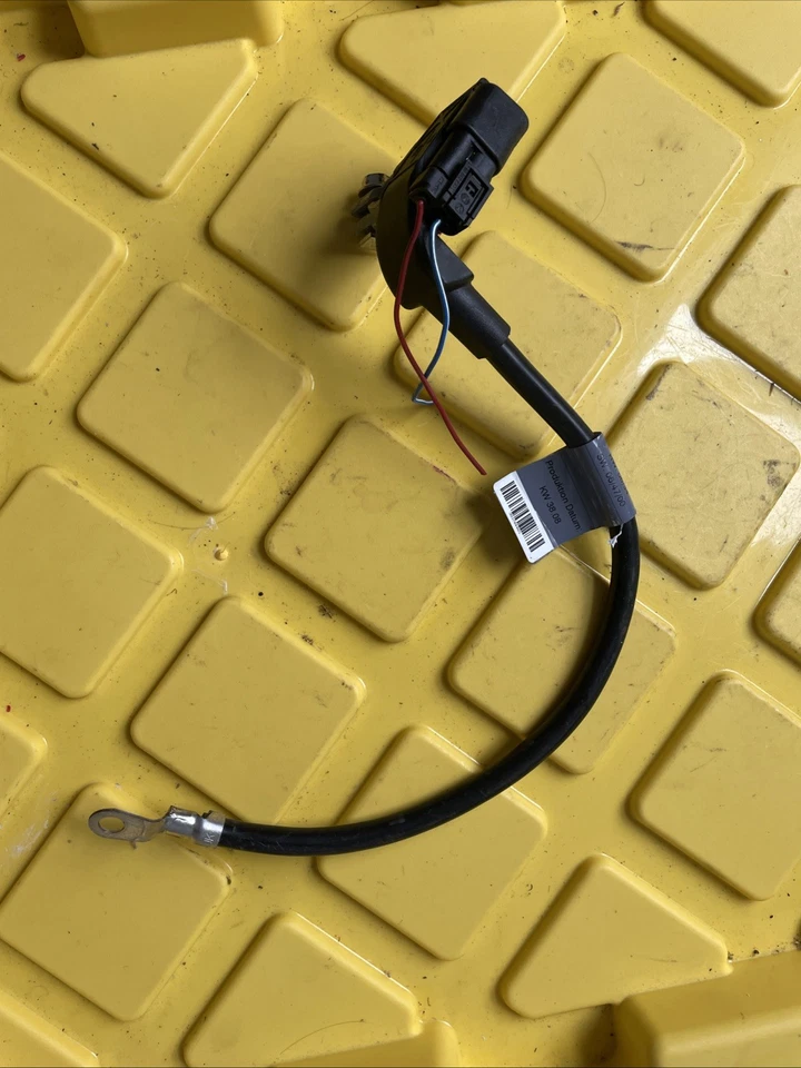 Cable negativo de batería de motor Mercedes-Benz E350 2007 OEM 2115420418 Foto 3 de 4