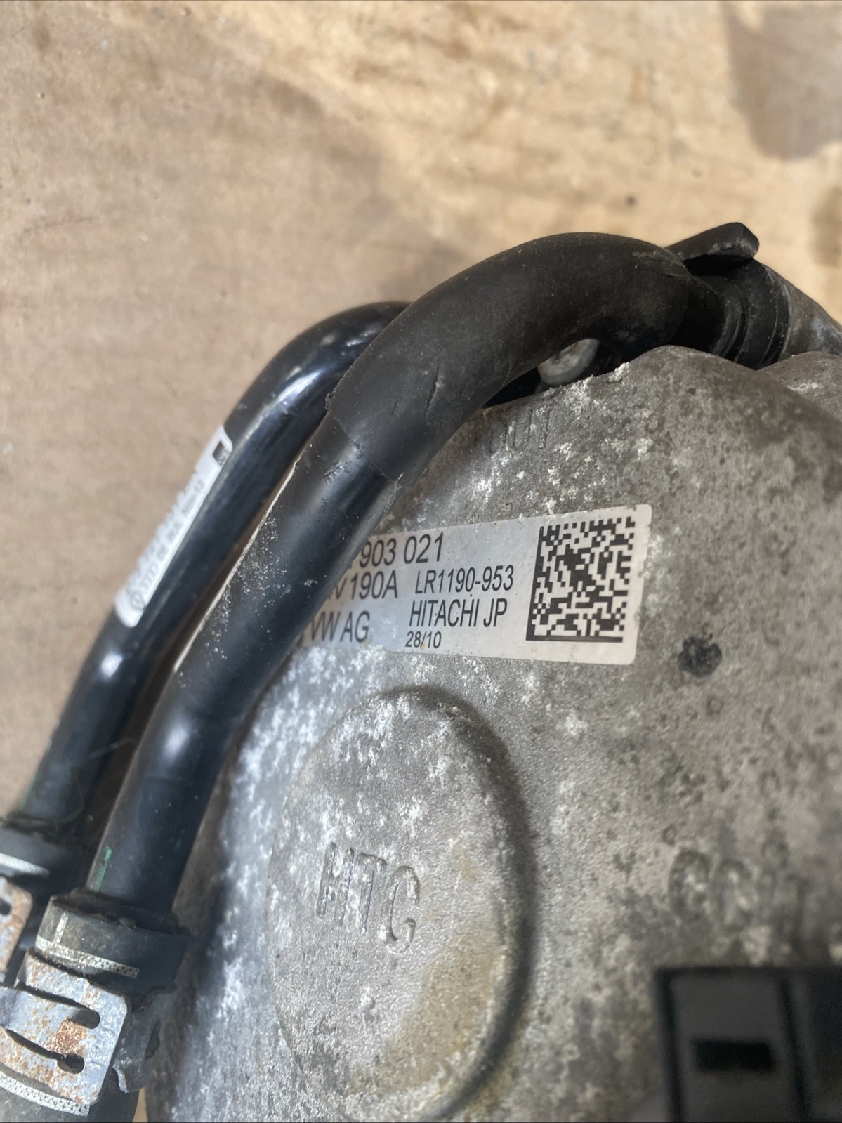Audi R8 2014-2015 REAR+LOWER Alternator