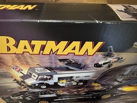 LEGO Batman The Batmobile: Two-Face's Escape 7781 In 2006 New Retired P2