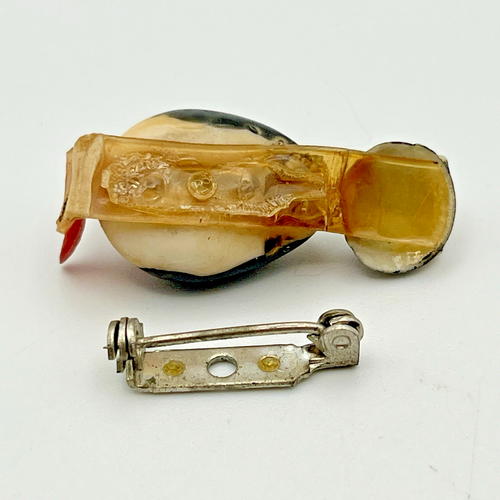 Vintage 1940s Carved Bakelite Penguin Brooch Pin RARE – Detached Pin Repair Need - Picture 4 of 5