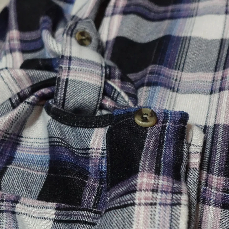 Eden & Olivia Shirt Top Women's Size XL Blue White Plaid Button Up Long Sleeve - Image 2 of 4