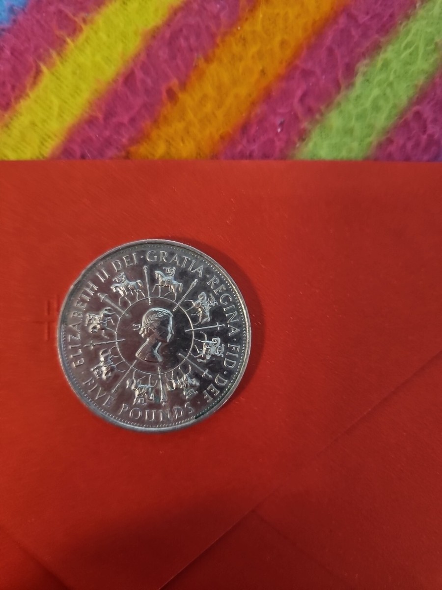 Great Britain Rare 1993 5 Pound Queen Elizabeth II Coronation 40th