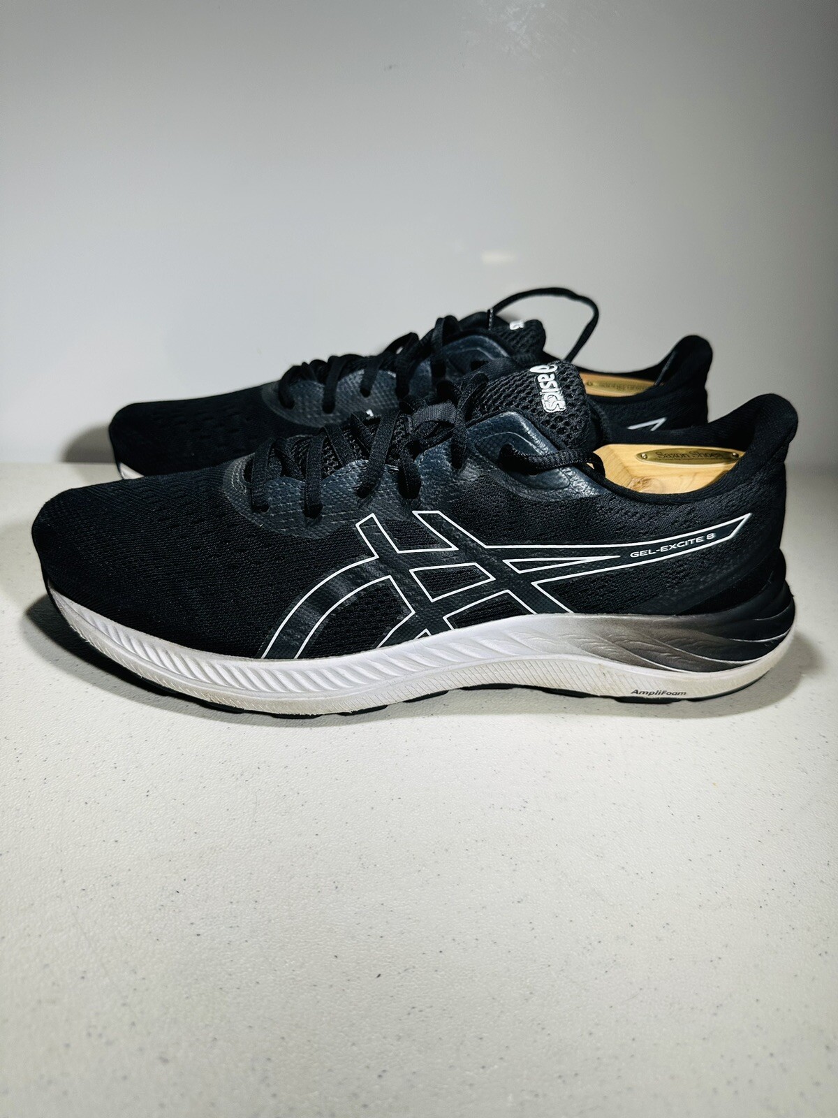 asics amplifoam gel excite 7
