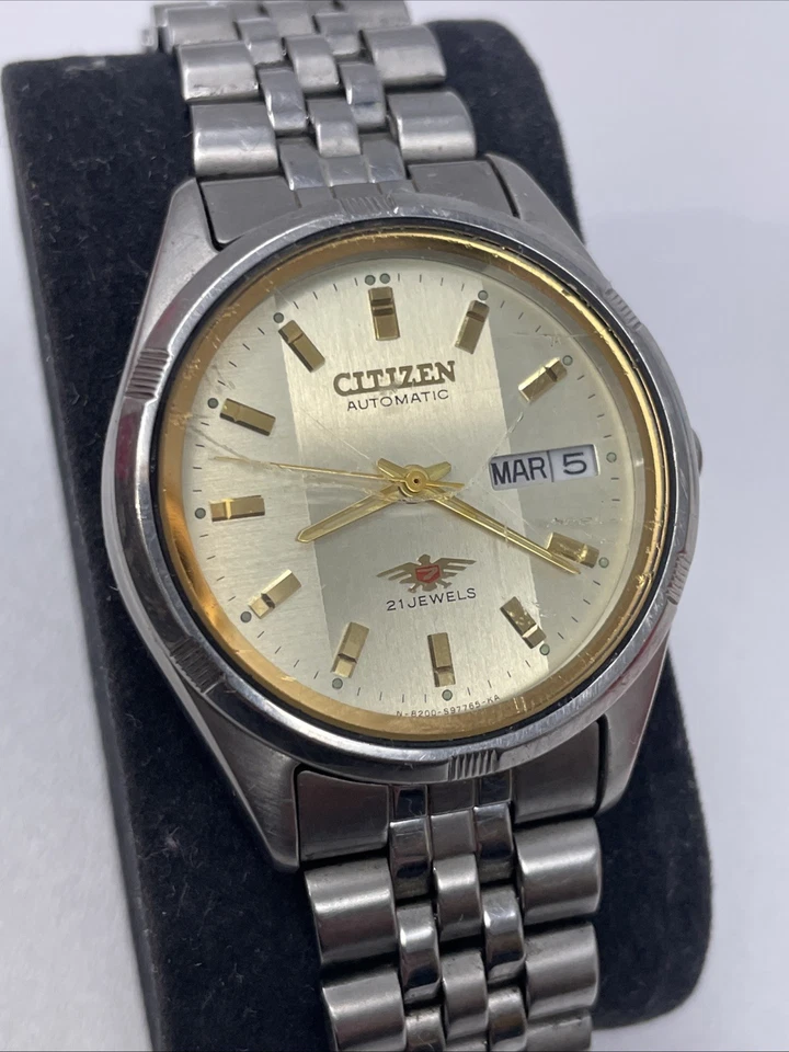 Relógio masculino Citizen dourado - 8200 automático 21 joias esqueleto traseiro - Imagem 3 de 4