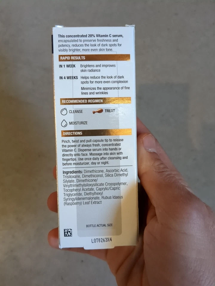 Neutrogena Rapid Tone Repair 20% Vitamin C Brightening Serum 30 Capsules - Image 2 of 2