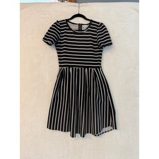 LuLaRoe Amelia Dress Small Black White Striped Short Sleeve Pocket Fit Flare S