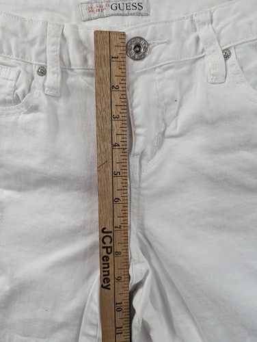 Guess Denim Shorts Womens Size 30 White Distressed Cuffs Stretch Comfort - Picture 6 of 14