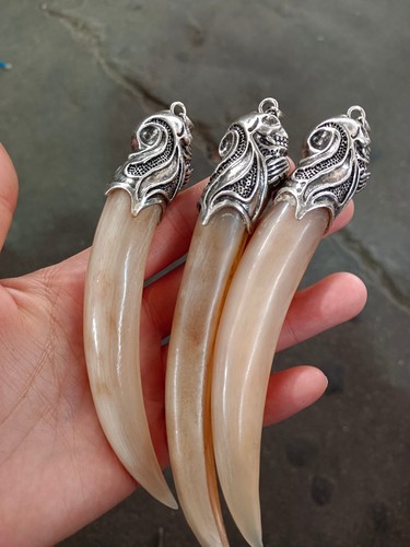 Colgante Talismán con Incrustaciones en Forma de Cabeza de Animal Coleccionado Para evitar la Mala Suerte - Imagen 2 de 8