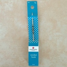 Stitch Studio by Nicole Crochet Hook Size US 3 - 2.1mm Steel