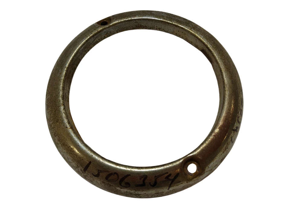 1954 - 1956 年道奇卡车 C-1 C-3 停车灯镜头镀铬边框 1506354 二手。 — 第 2/4 张图片