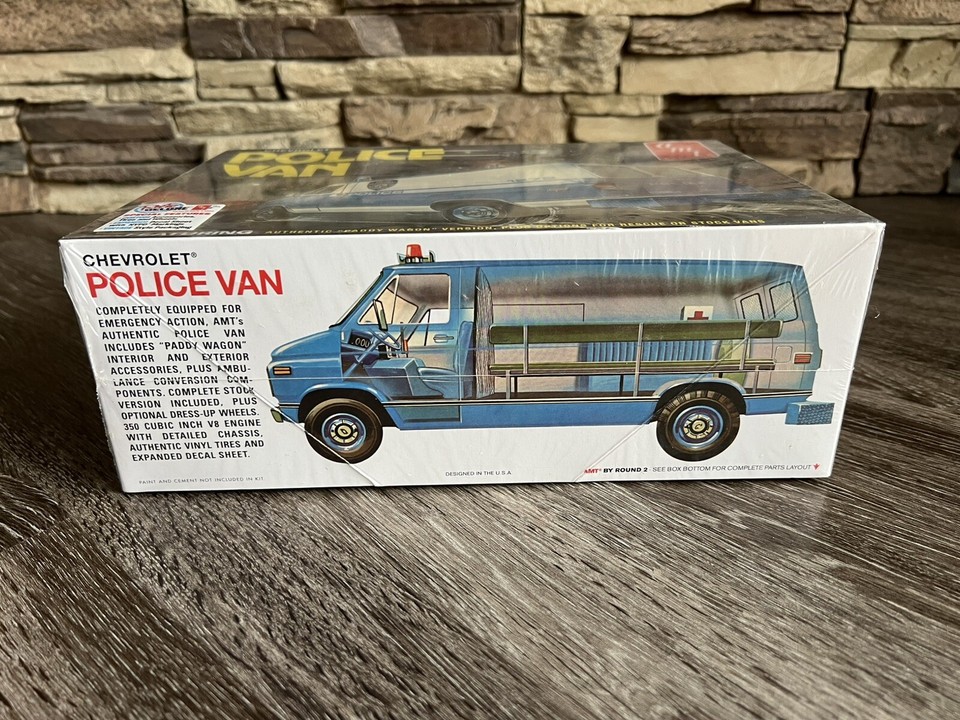 Police Riot Van Model Kit AMT Retro Chevrolet NYPD Police Van Model Kit FACTORY SEALED Paddy ...