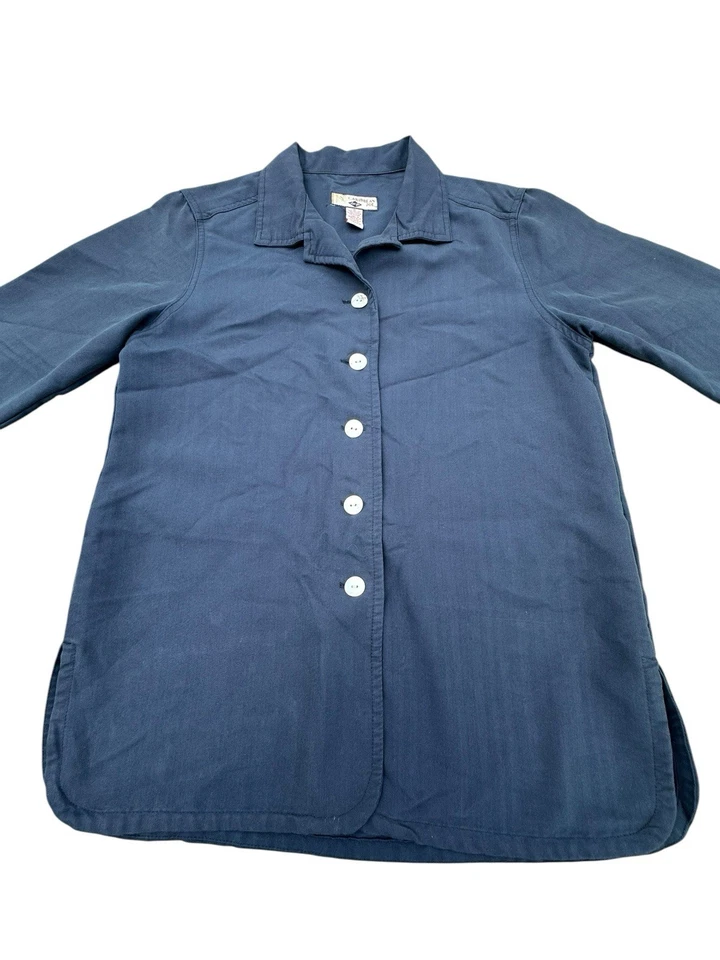 Blusa para mujer Caribbean Joe manga larga con botones azul marino talla mediana Foto 2 de 4