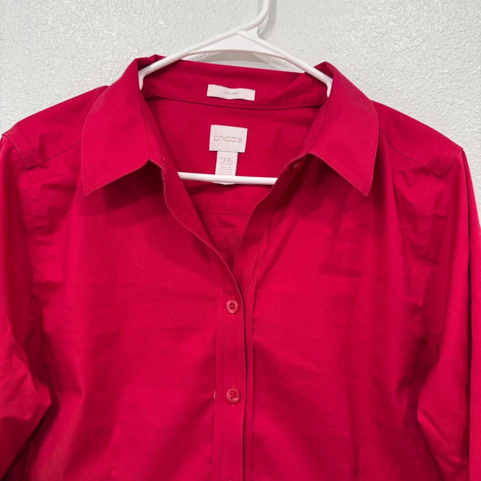 Chicos 红色棉质无铁纽扣衬衫上衣,尺寸 2.5 大号 — 第 2/4 张图片
