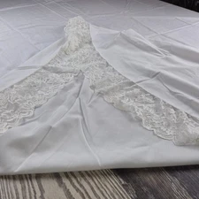 White Linen Table Cloth with Lace and 11 White Linen Napkins with Lace.