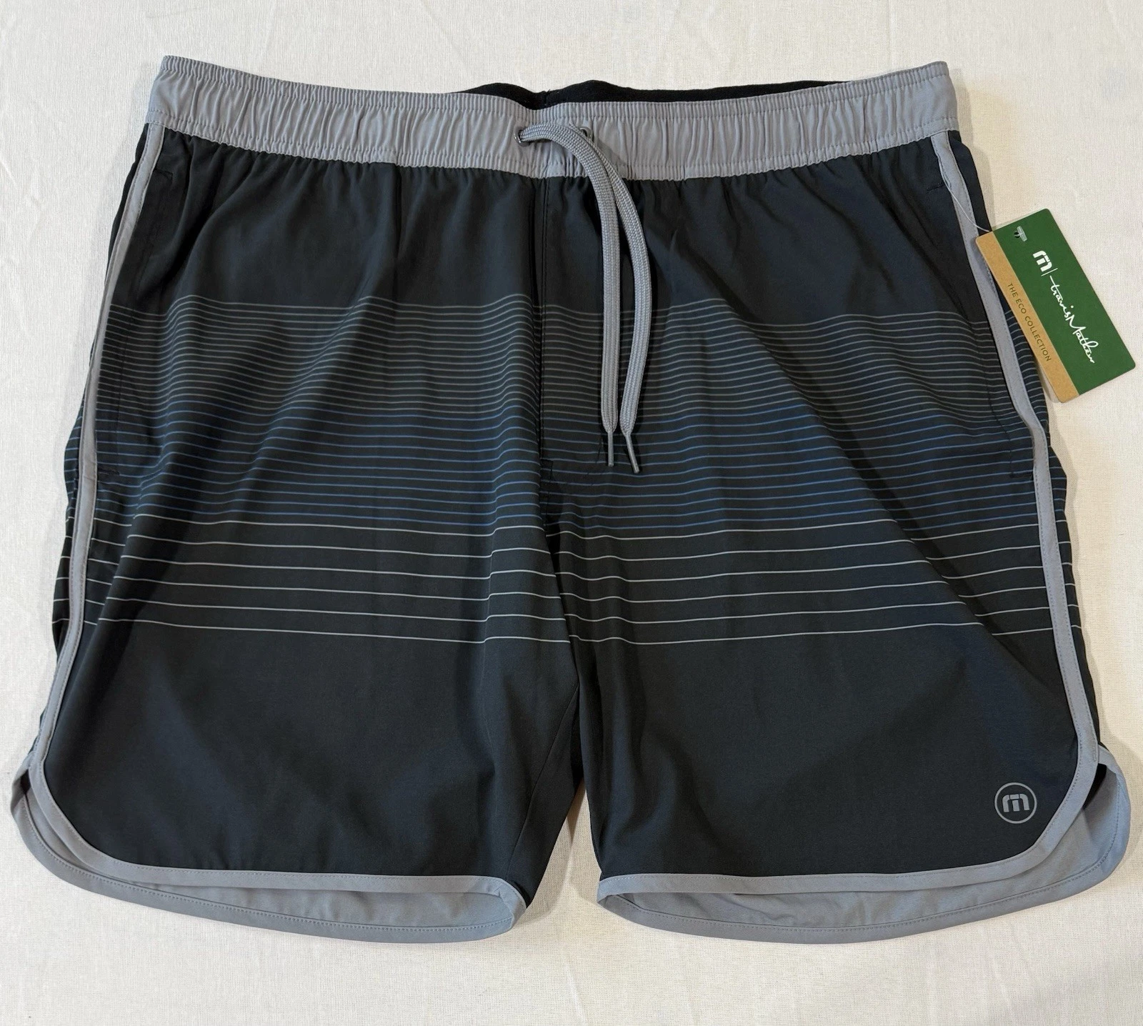 Travis Mathew Shorts Go Time 3.0 Striped Men’s XL Polyester Black NWT $80