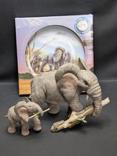 Tuskers Elephant Ornament Branchin’ Out with Small Elephant & Collectors Plate