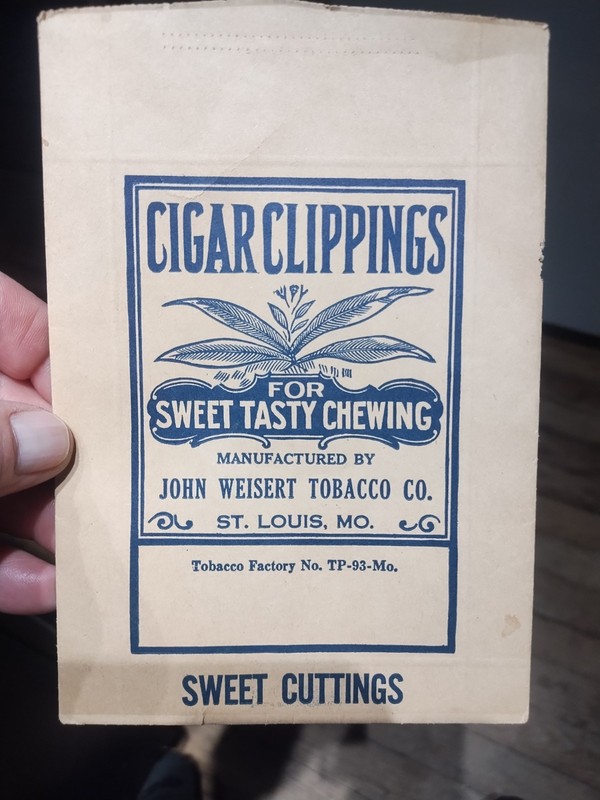Cigar Clippings bag for chewing tobacco . John Weisert Tobacco Co. St. Louis Mo.