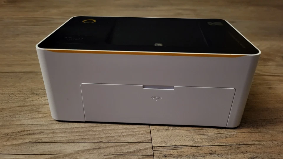 Kodak PD450W Photo Printer With Zink Happy Travel Bag - Image 4 of 4