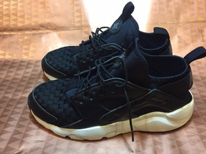 nike air huarache style