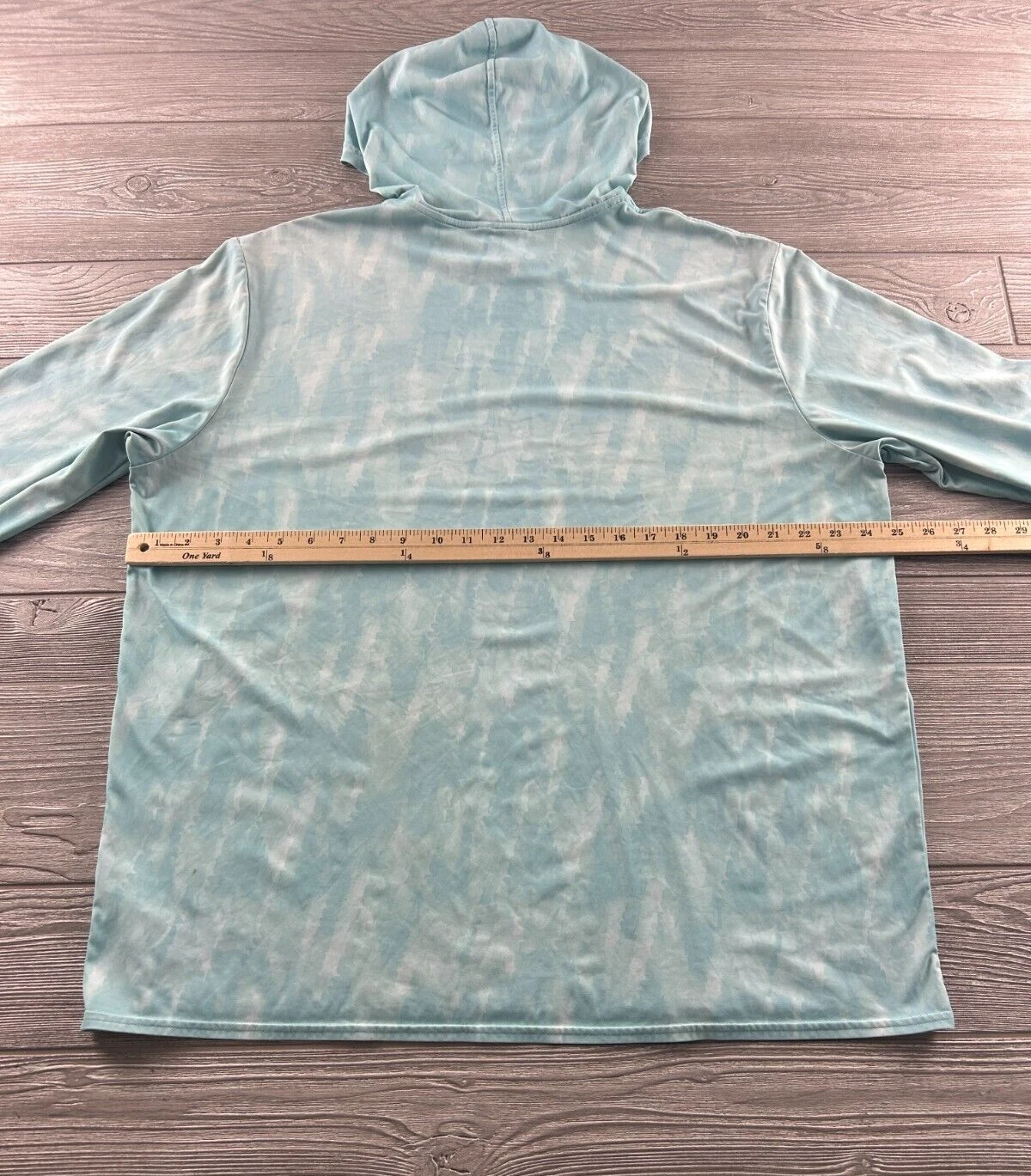 patagonia lightweight outdoors hiking swim hike hoodie