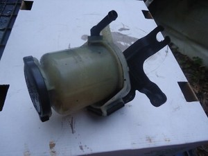 2007-2014 Toyota Tundra 4.0L V6 POWER STEERING FLUID RESERVOIR BOTTLE