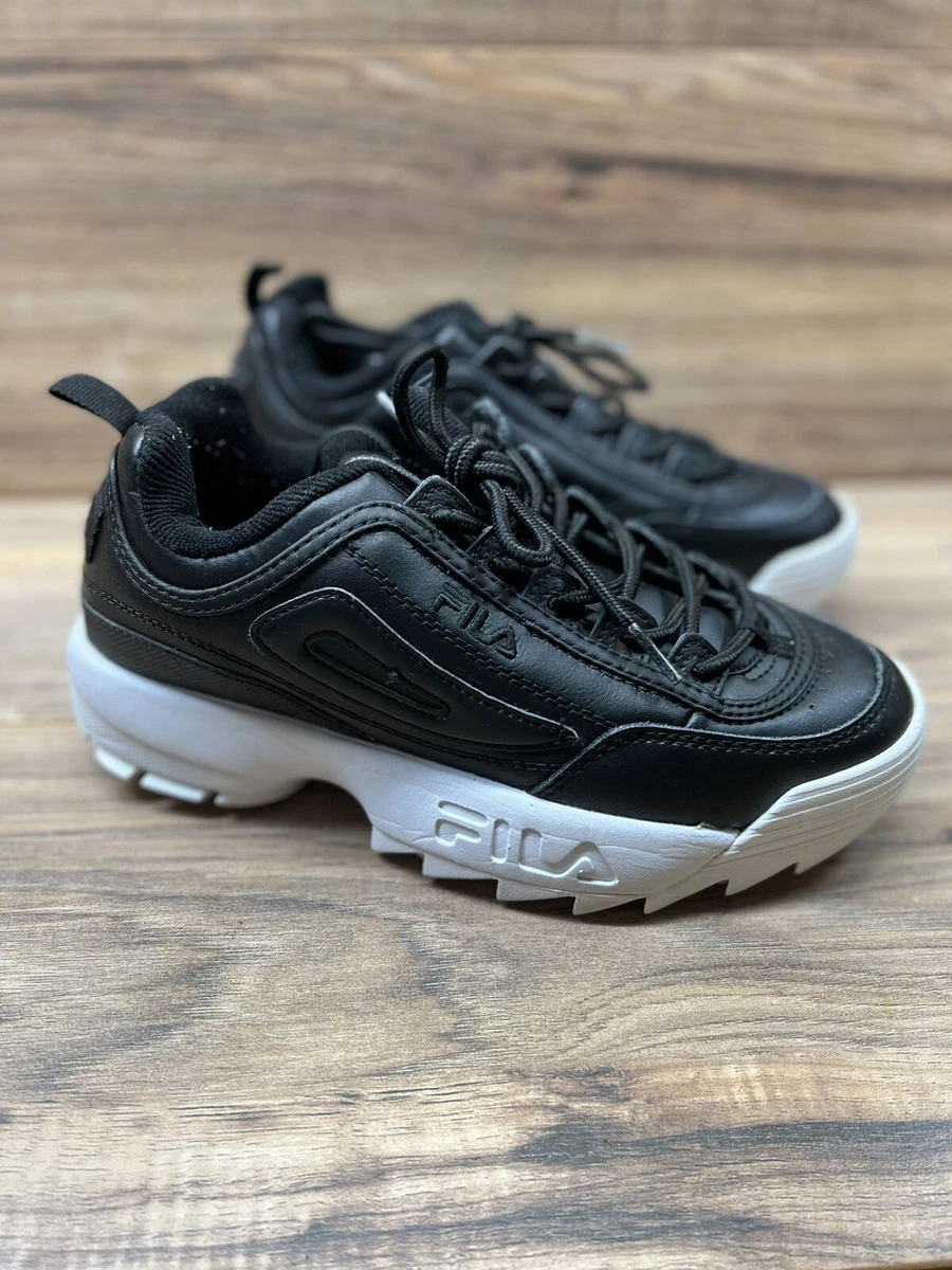 FILA Disruptor II Women s Black White Leather. Size 8.5. 5FM00105 013