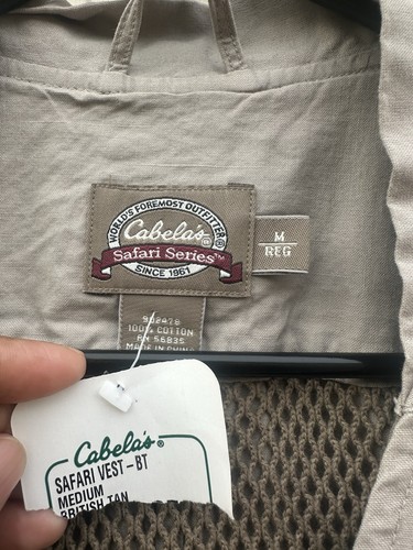 Cabelas Safari Series Men's M Vented Hunting Fishing Utility Vest British Tan - Picture 8 of 8