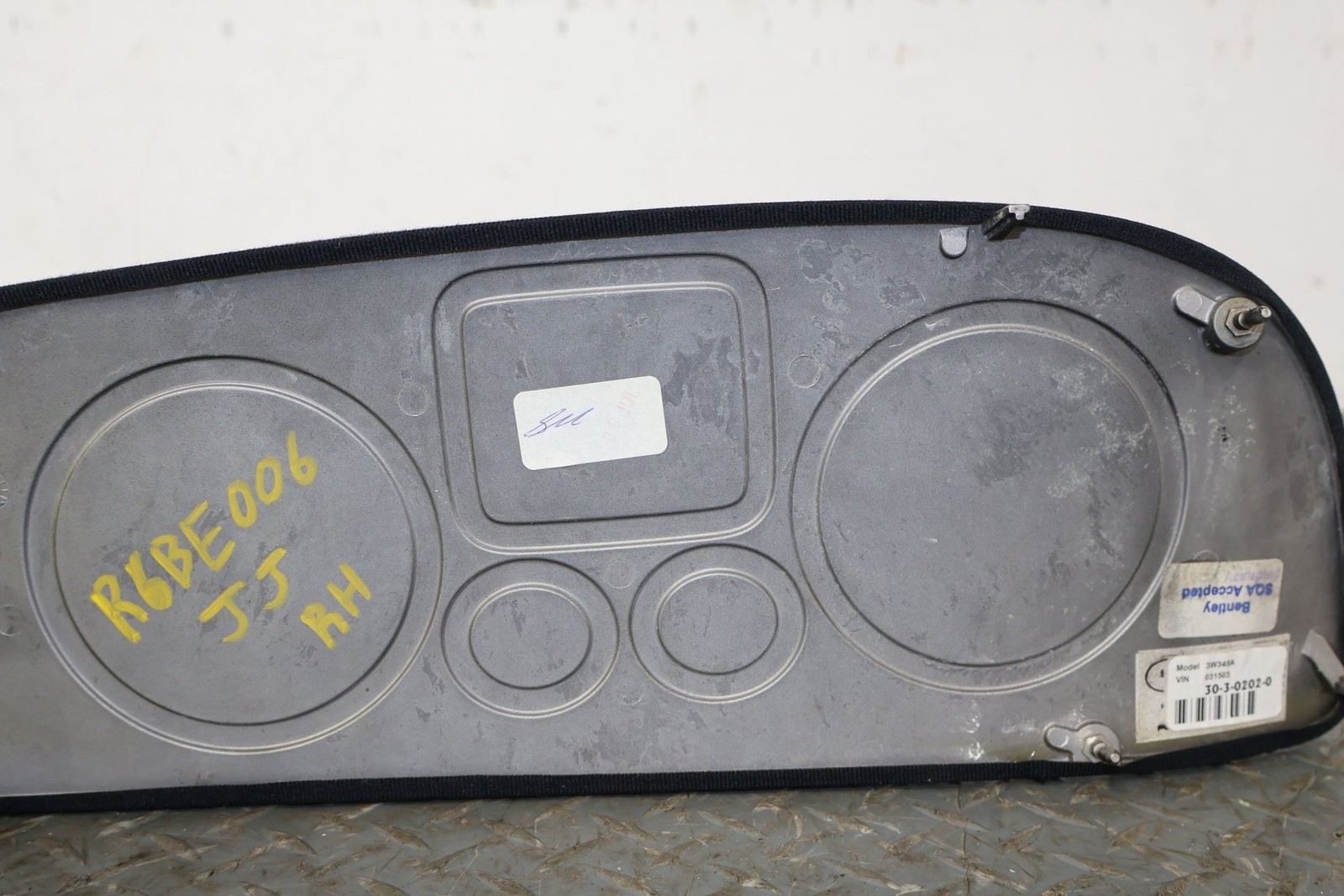 Bentley Continental 2006 Right Air duct