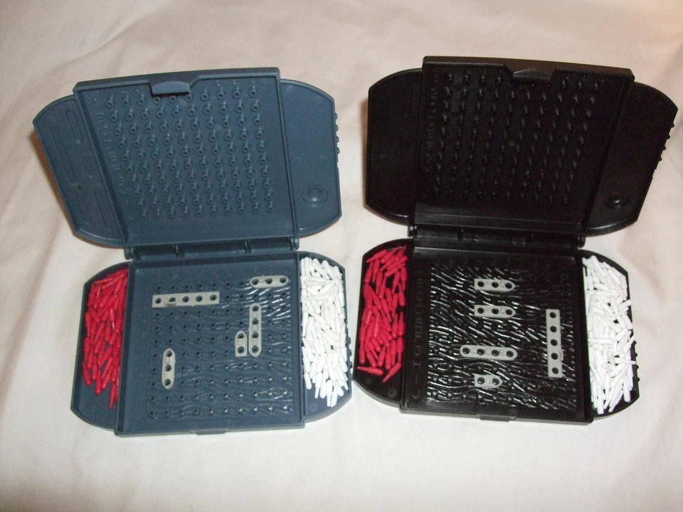 Games to Go-Battleship-The Tactical Combat Game 2010 - Image 4 of 4