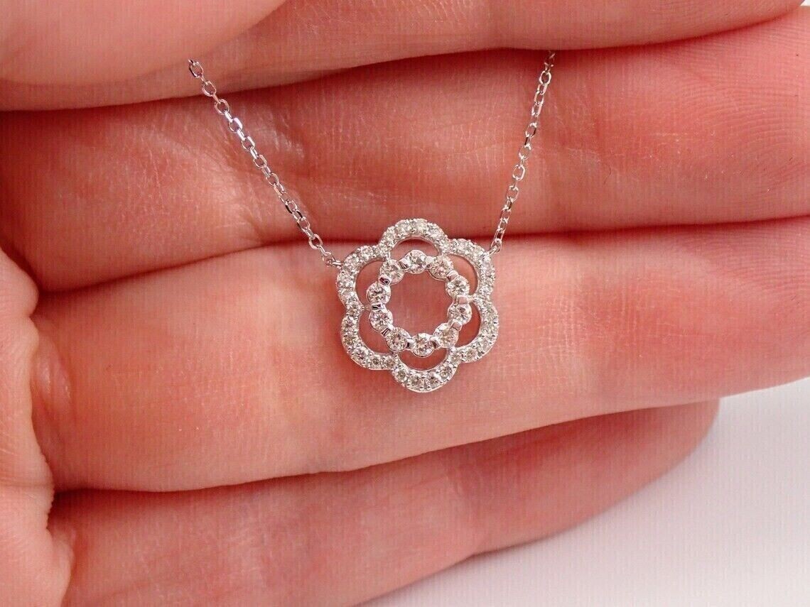 3 Ct Round Cut Simulated Diamond Pretty Pendant In 14k White Gold Plated