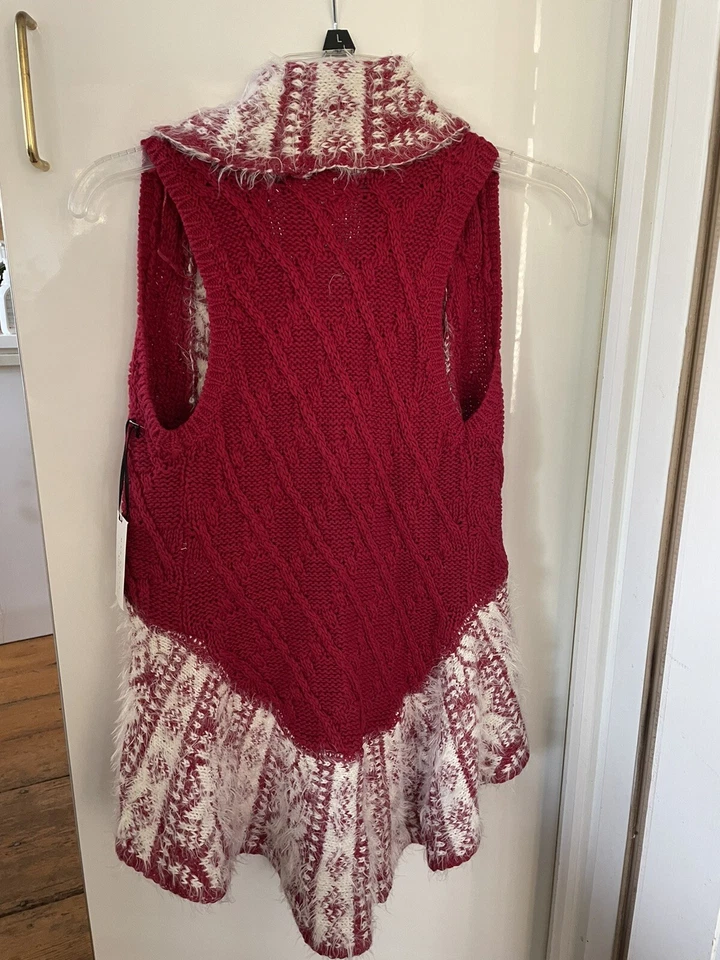 Max Studio Kids Red/White Fuzzy Cable Knit Sleeveless Shrug Vest M 10-12 NWT - Image 2 of 4