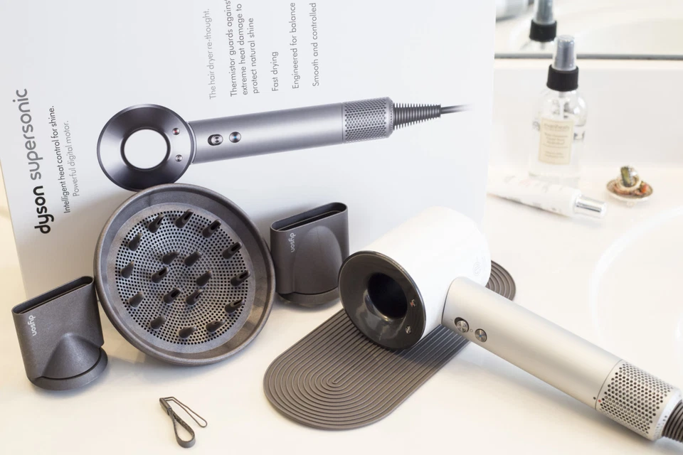 Сменный нескользящий тепловой коврик для фена Dyson Supersonic темно-серый - Изображение 3 из 3