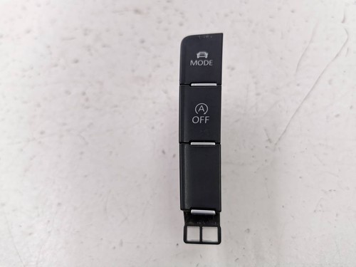 Volkswagen Golf VII 2016 Schalter ESP (Stabilit?tskontrolle) AMD89979