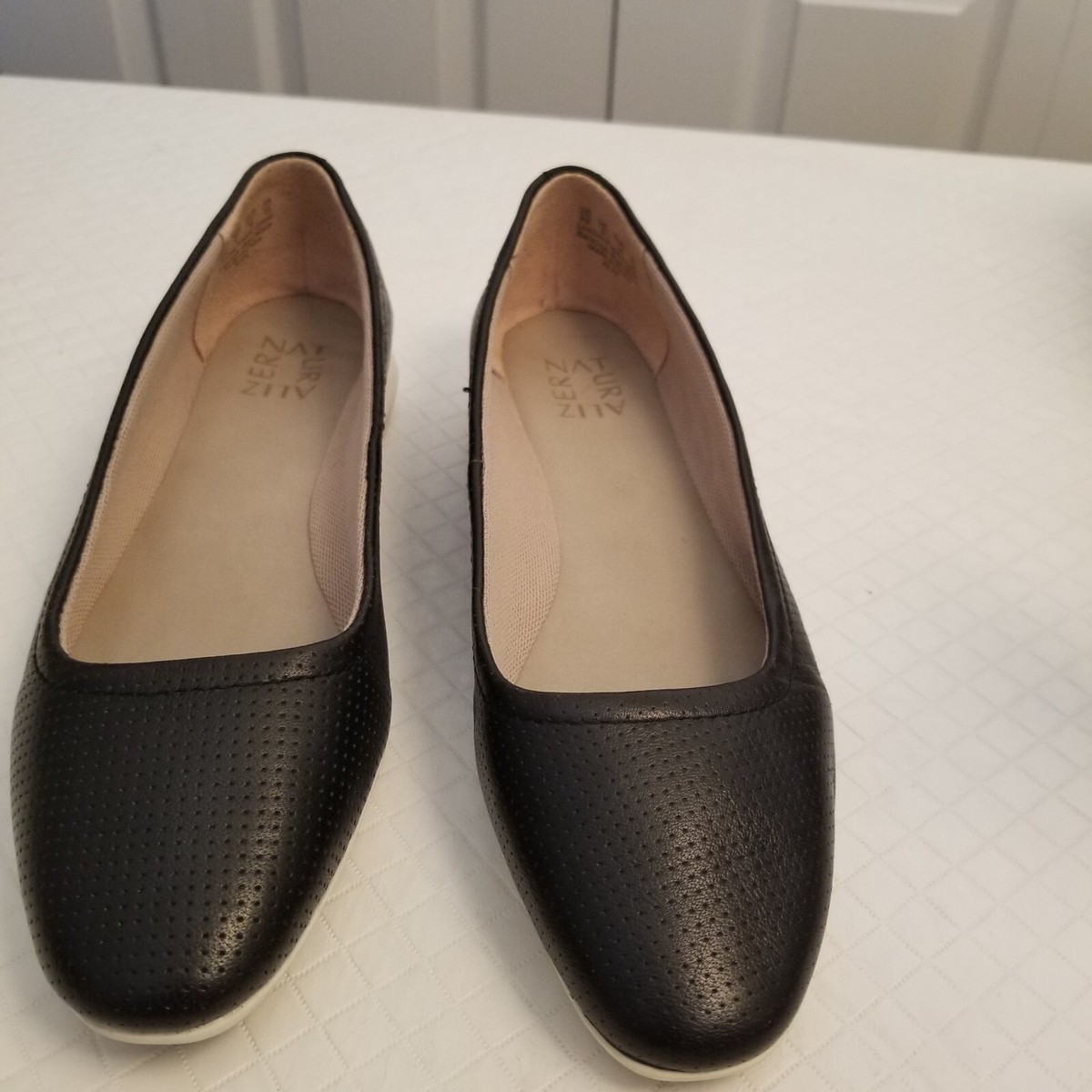 Naturalizer Women's Alya Ballet Flat BLACK Size 8M Leather Uppers